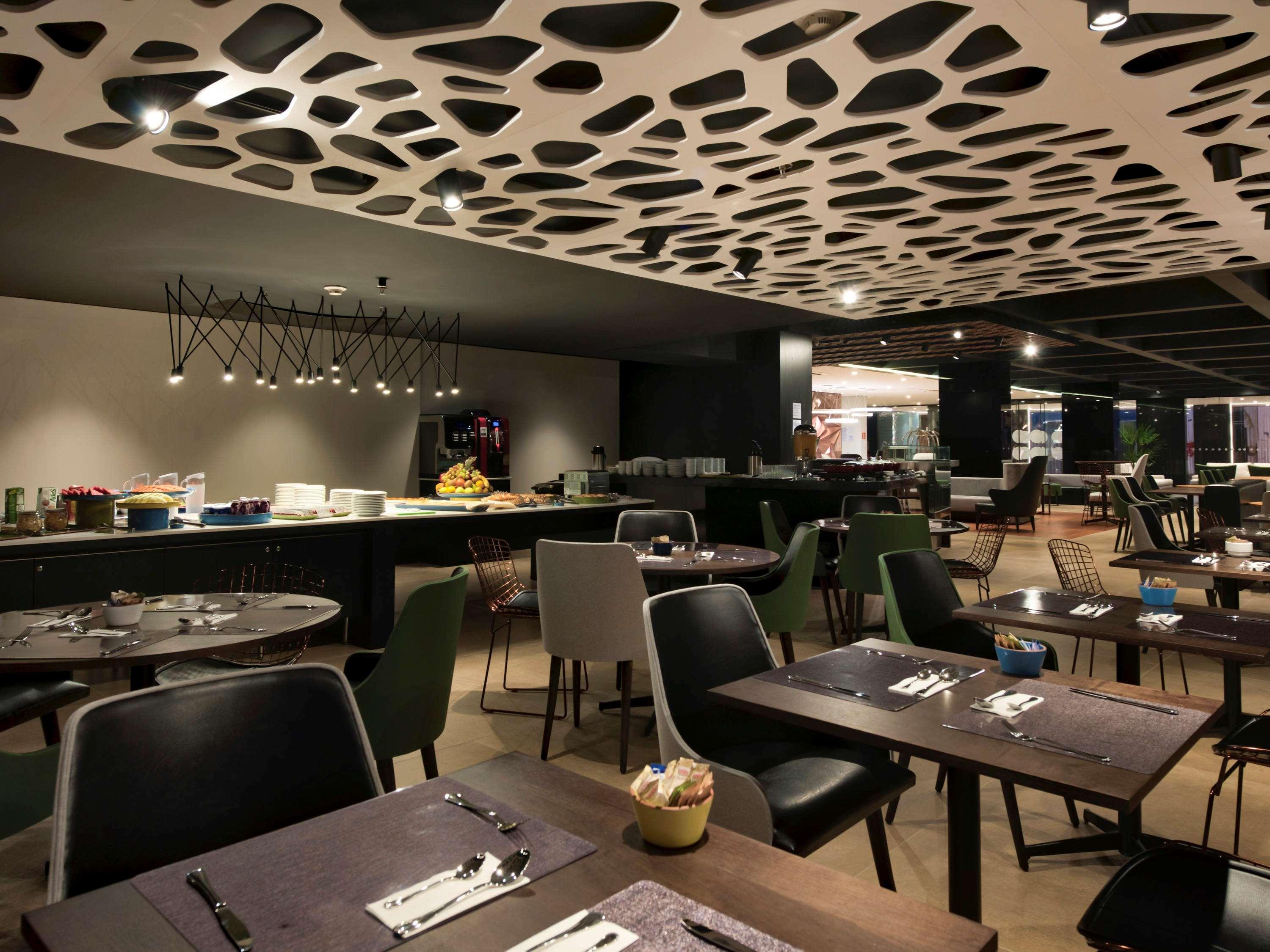 Novotel 이타자이 외부 사진