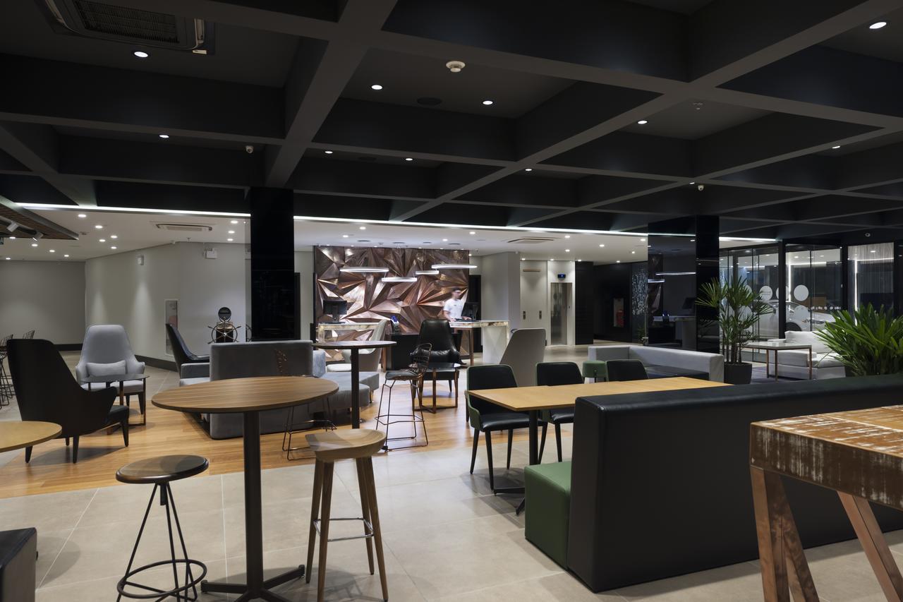 Novotel 이타자이 외부 사진